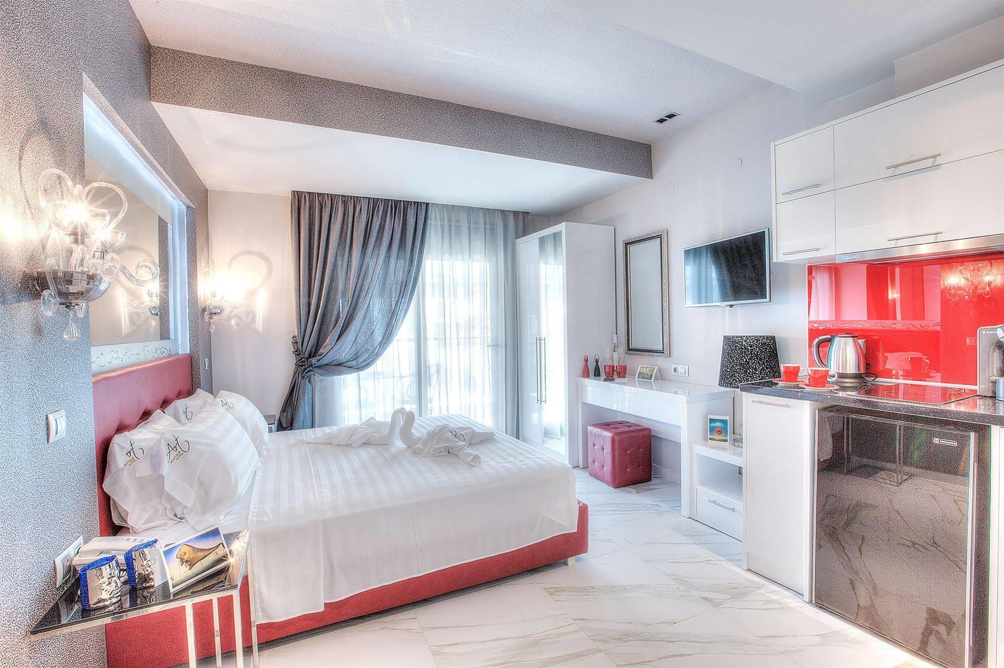 Art Boutique Suites Pefkochori Eksteriør bilde