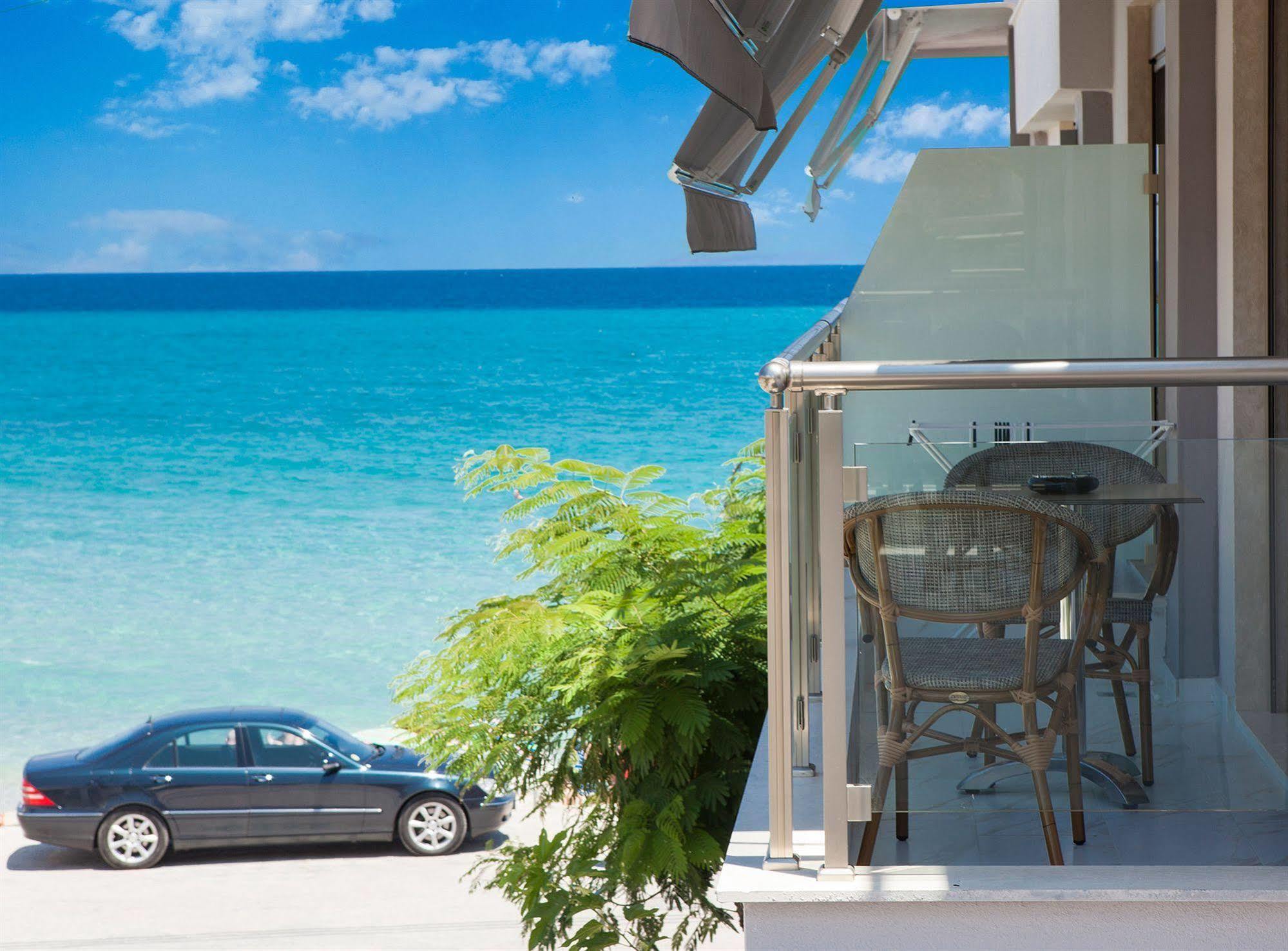 Art Boutique Suites Pefkochori Eksteriør bilde